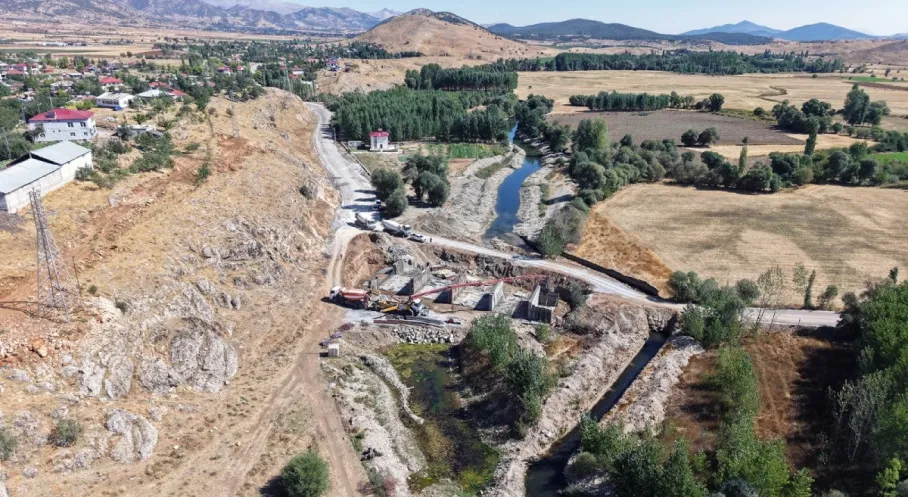 Göksun'da Dev Köprü Müjdesi! Yılların Sorunu Çözülüyor