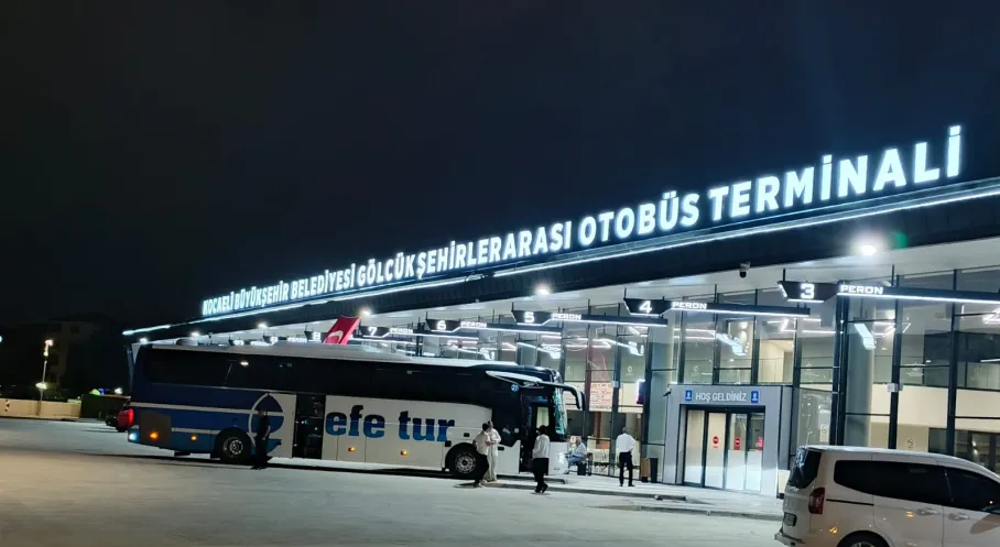 Gölcük Otobüs Terminali Hizmete Açıldı: İlk Sefer İzmir'e!