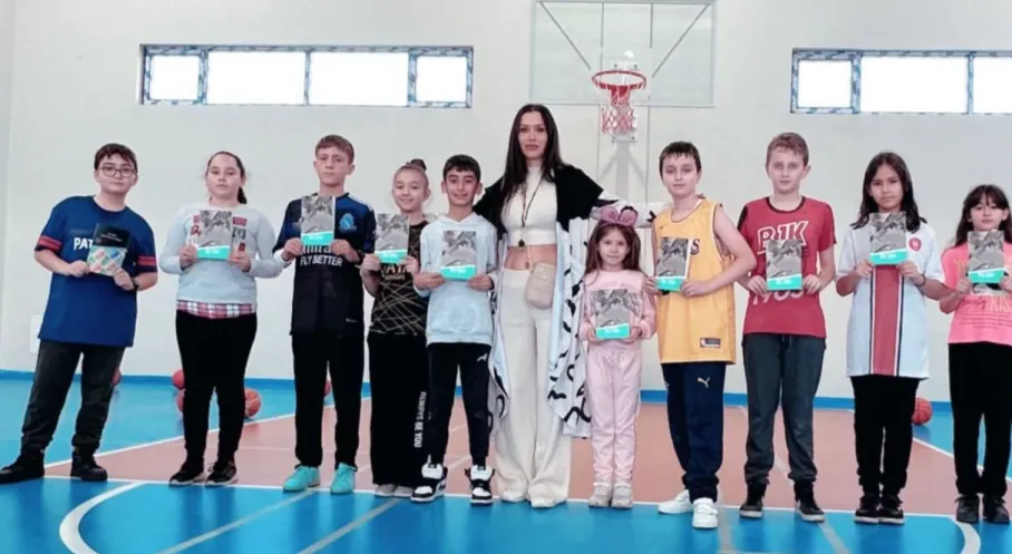 Gönüllü Antrenörden Örnek Okuma Seferberliği: Çocuklar Hem Spor Yapıyor Hem Okuyor!