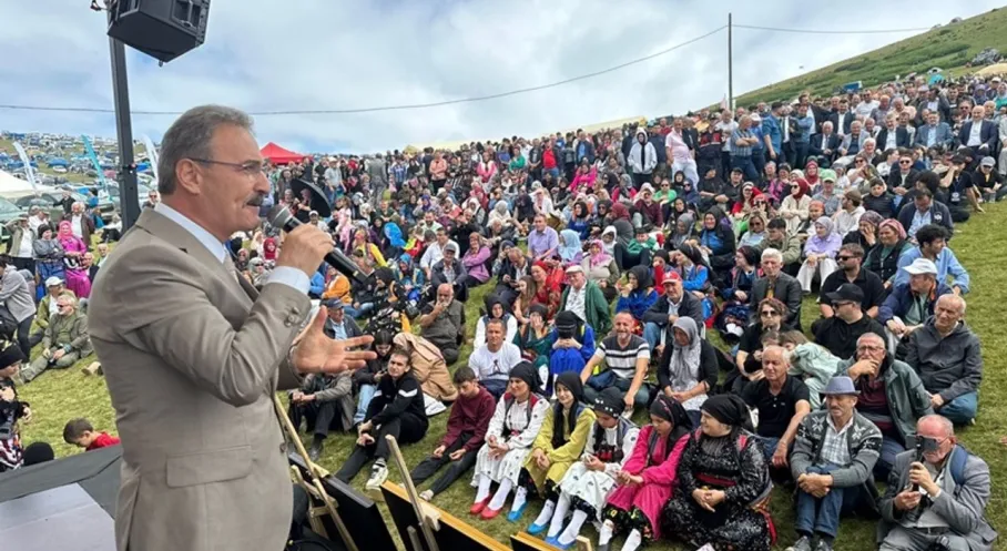 Görele Belediye Başkanı'ndan Nüfus Vurgusu: 11 Bin Ödenekle 200 Bine Hizmet!