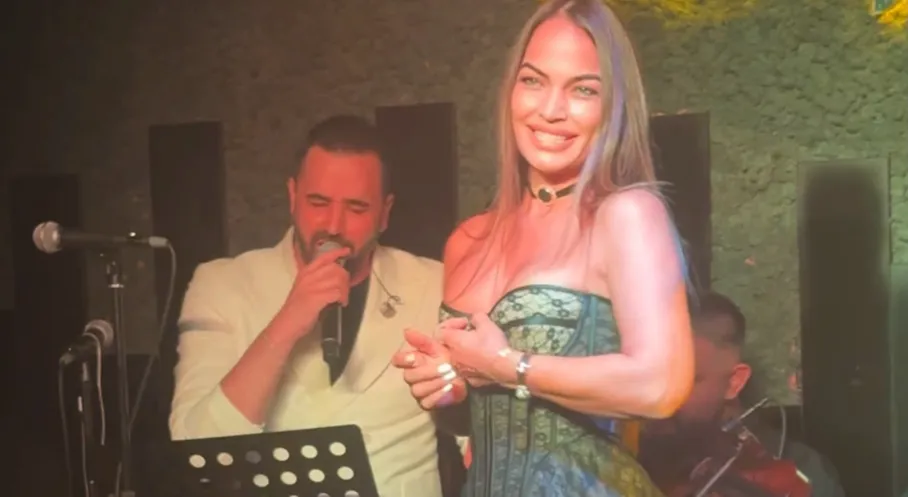Gözde Demirbilek, Devran İskender Aynı Sahnede