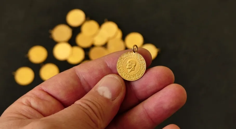 Gram Altın Tarihi Zirvede: 7.340 TL'yi Aşarken Piyasalar Fed Kararına Kilitlendi!