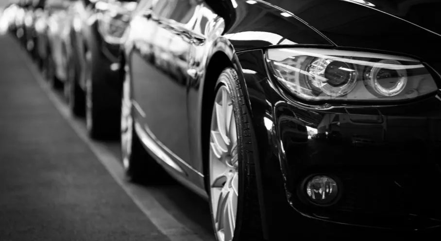 Gümrüklerde Rekor Operasyon: 1.7 Milyar TL'lik Kaçak Araç Ele Geçirildi!