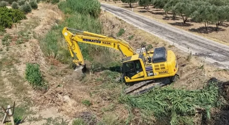 Manisa'da Taşkın Alarmı Sona Erdi: MASKİ Gümülceli'de Dereyi Temizledi!