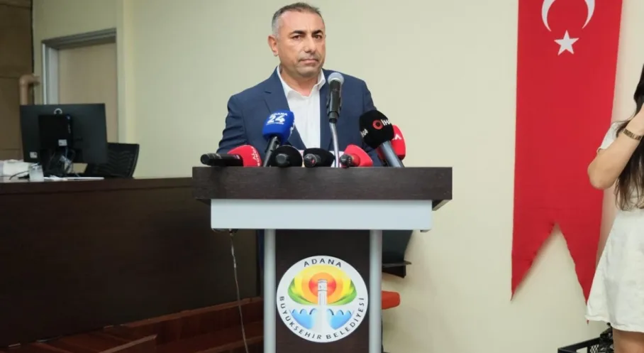 Adana'da Görev Değişimi: Geçer'den Hizmet Sözü, Karalar'dan Destek Mesajı!
