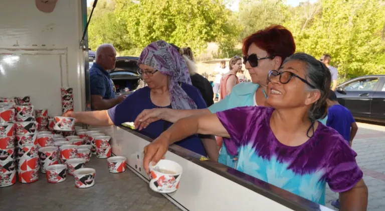 Güzelbahçe'de Muharrem Ayı Coşkusu: Aşure Etkinliği Cemevinde Gerçekleşti