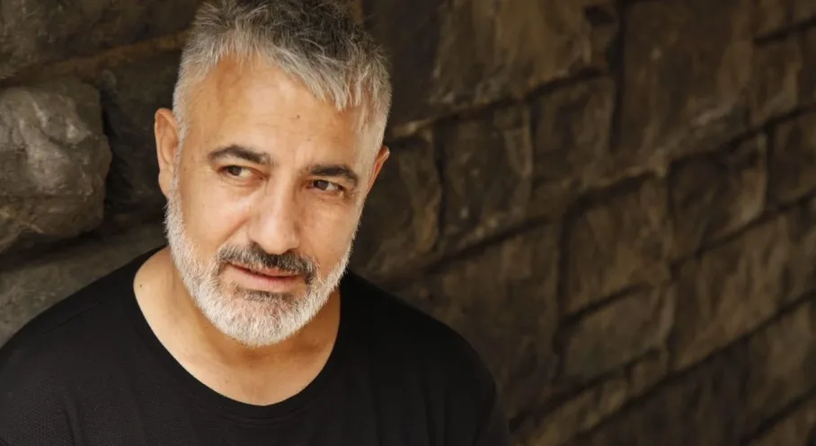 Halil Babür'ün 'Fırtınada Gençliğim' Filmi: Gerçek Hayattan Beyaz Perdeye Duygu Yüklü Bir Göç Hikayesi!