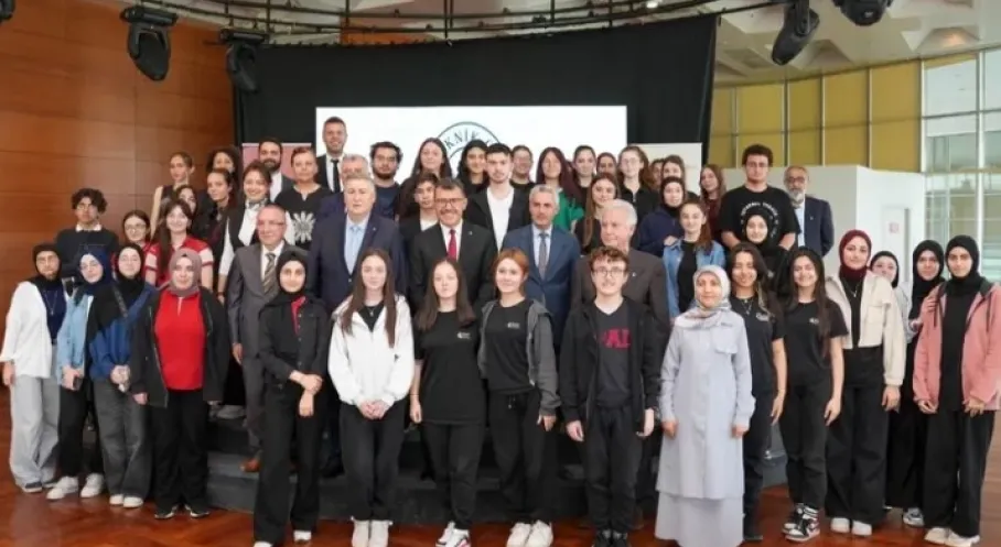 Prof. Dr. Hasan Mandal Bursa'da Gençlerle Buluştu: Bilim ve Gelecek Vizyonu