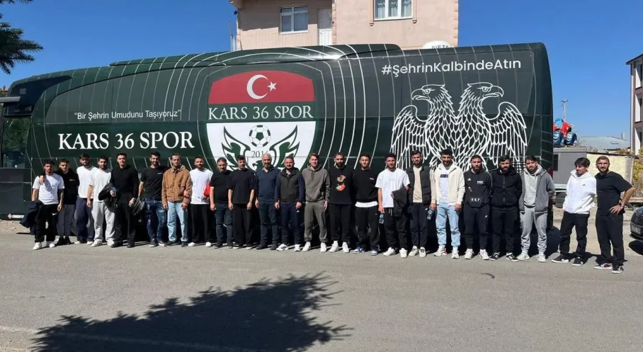 Hizmet-İş'ten Kars36 Spor'a Moral Kahvaltısı!
