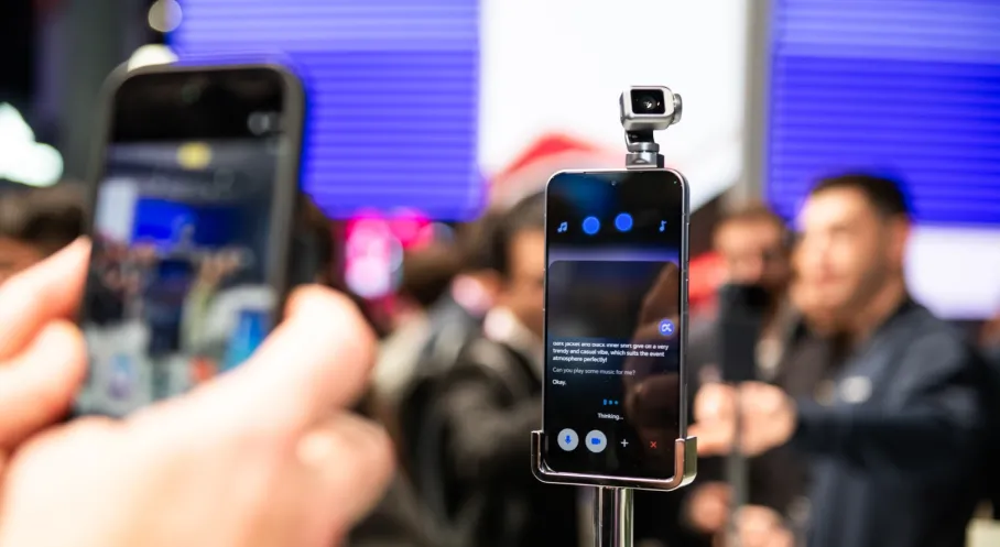 HONOR MWC 2026'ya Damga Vurdu: İnsan Odaklı Yapay Zeka ve Robot Phone Devrimi!