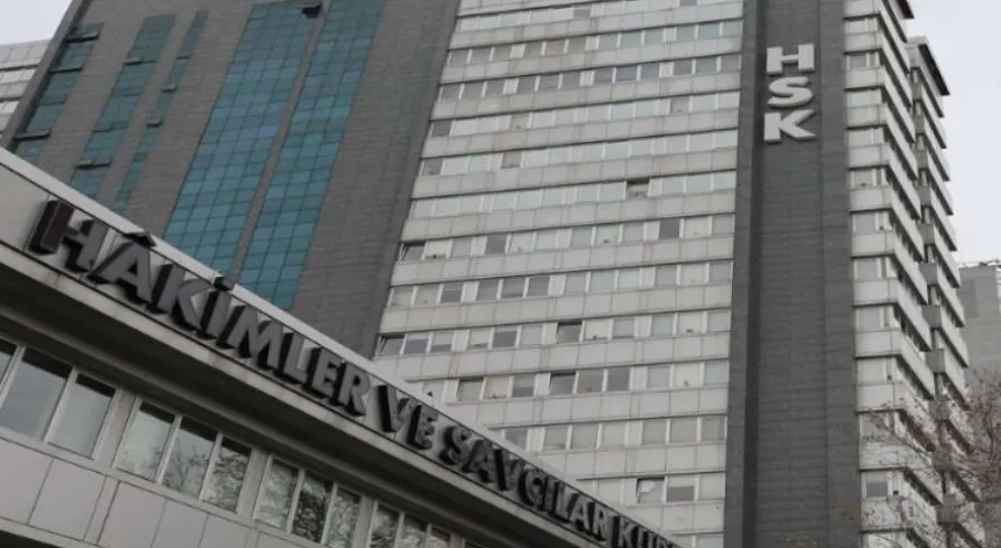 HSK'dan Yargıda Tarihi Adım: 4 Yeni Ağır Ceza Mahkemesi Kuruldu, Hangi İlçeler Etkilenecek?