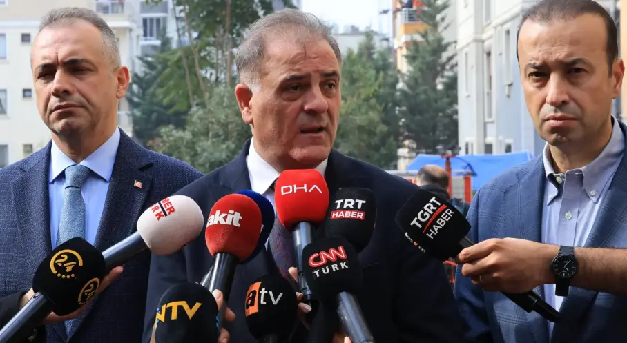 İBB Başkanvekili Nuri Aslan, Maltepe’de Çöken Binayla İlgili Açıklama Yaptı