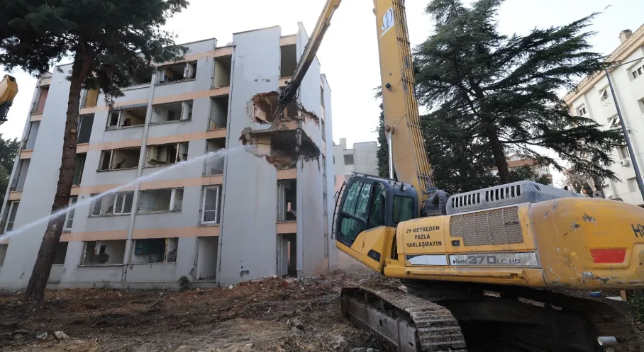 İBB'den Kentsel Dönüşümde Çığır Açan Hamleler: Kira Yardımları Güçlendirmeye Uzandı!