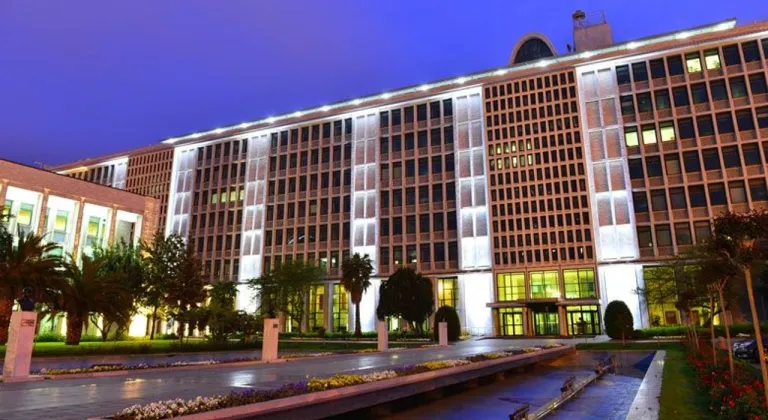 İBB'ye Operasyon Şoku: 47 Gözaltı! İmamoğlu'na Büyük Darbe mi?