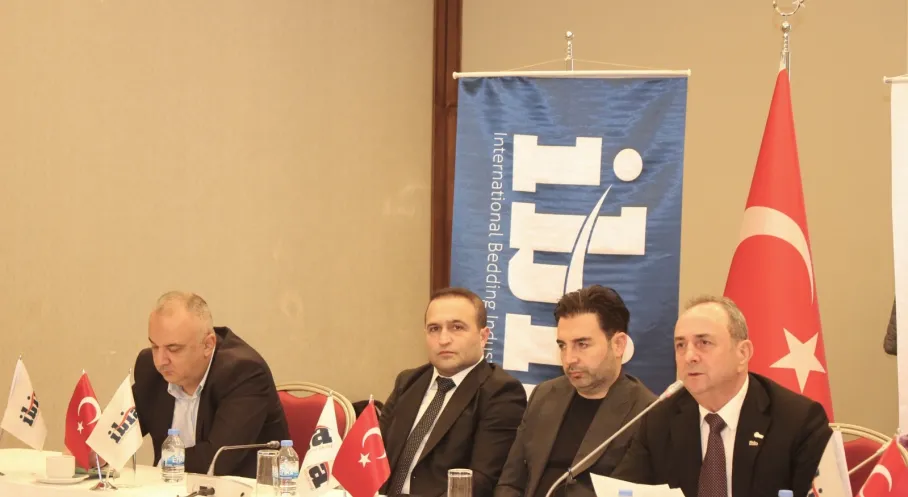 IBIA'da Osman Güler Zaferi: Yatak Sektörü Küresel Liderliğe Taşınıyor!