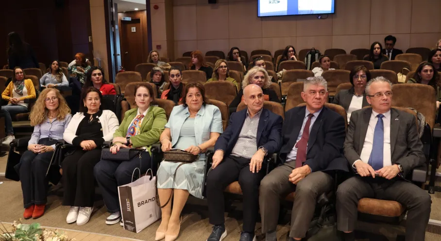 İhracatta Kadın Gücü Zirveye Çıkıyor: Dönüşüm Programı Başladı!