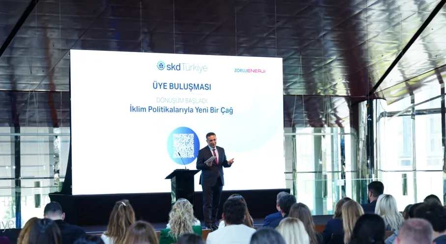 İklim Değişikliği Başkanı'ndan Kritik Uyarı: Yeşil Dönüşüm ve Enerji Güvenliği Aynı Anda Sağlanmalı!