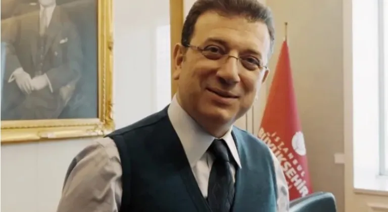 Ekrem İmamoğlu, CHP Cumhurbaşkanı Adaylığı İçin Resmi Başvuruda Bulundu