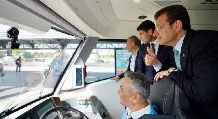 İmamoğlu, Yeni Nesil Elektrikli Metrobüs Test Sürüşünde!