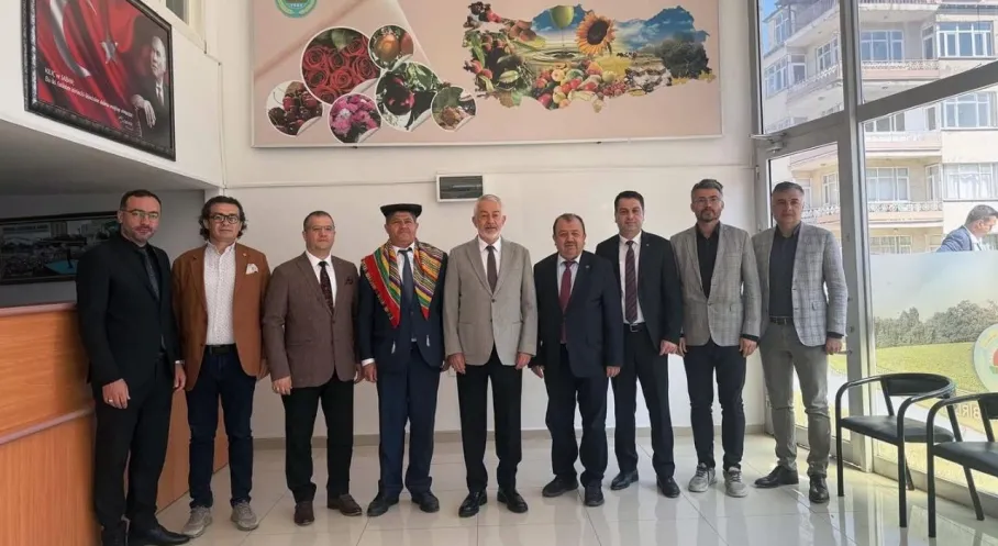 Isparta'da Çiftçi Dostu Başkan: Selçuk'tan Başdeğirmen'e Teşekkür!