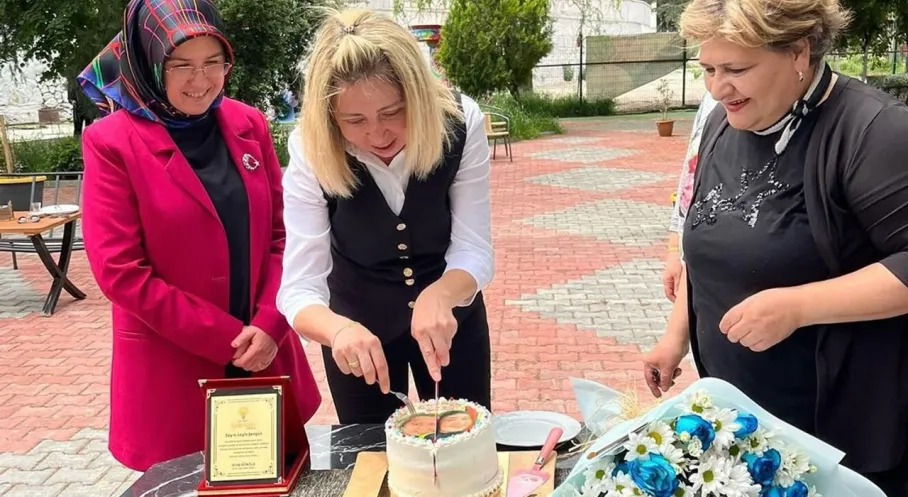 Isparta'da DMD Hastası Görkem Efe İçin Anneler Günü Sürprizi! Kampanya Yüzde 56'ya Ulaştı