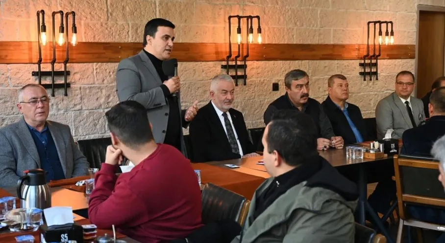 Isparta'da Halk Otobüsü Esnafından Başkan Başdeğirmen'e Sevgi Seli!