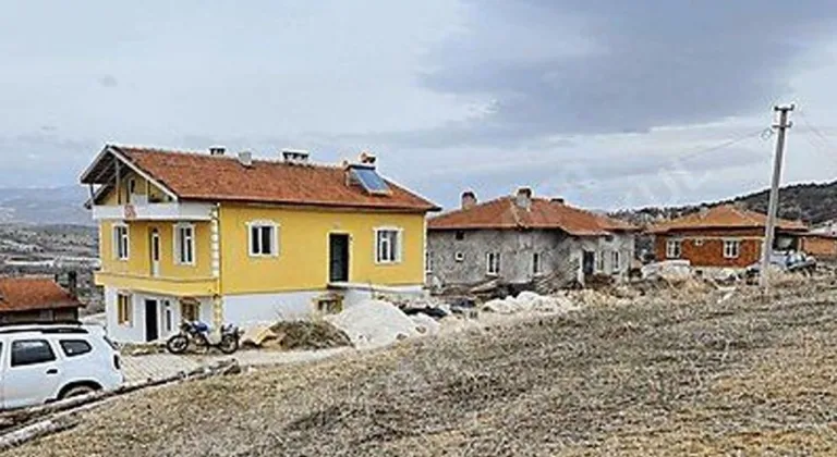 Isparta'da Rekor Yağış: Çetince Köyü'ne Metrekareye 26 Kilo Yağmur Düştü!