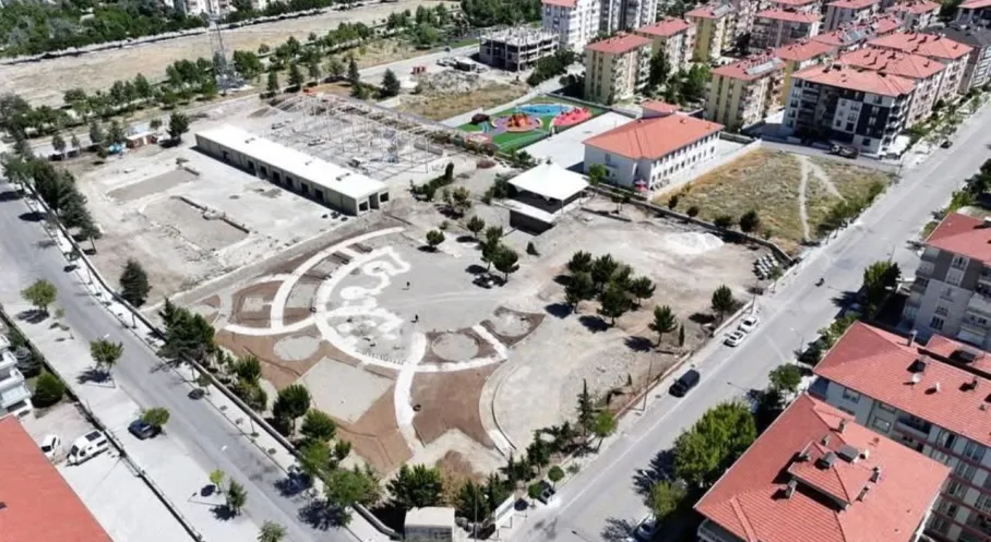 Isparta'da Terk Edilmiş Aqua Park Yeniden Doğuyor: Tomurcuk Masal Parkı Geliyor!