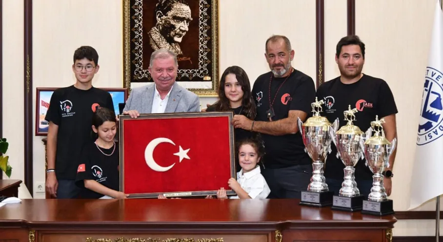 Isparta'dan Atlı Dayanıklılıkta Tarihi Başarı! Kürsü Isparta'nın!