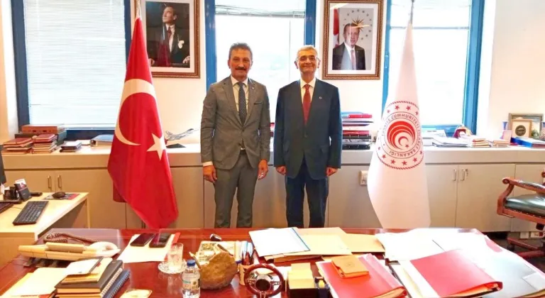 Isparta'dan Mısır Çıkarması! Elma İhracatında Kritik Adımlar Atıldı