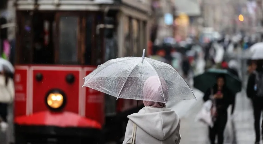 İstanbul Alarmda: Valilikten Kuvvetli Sağanak Yağış Uyarısı! İşte Detaylar
