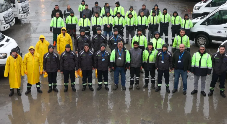 İstanbul Bakırköy Kışa Hazır: Belediye Ekipleri 7/24 Mücadele İçin Tam Teçhizatlı
