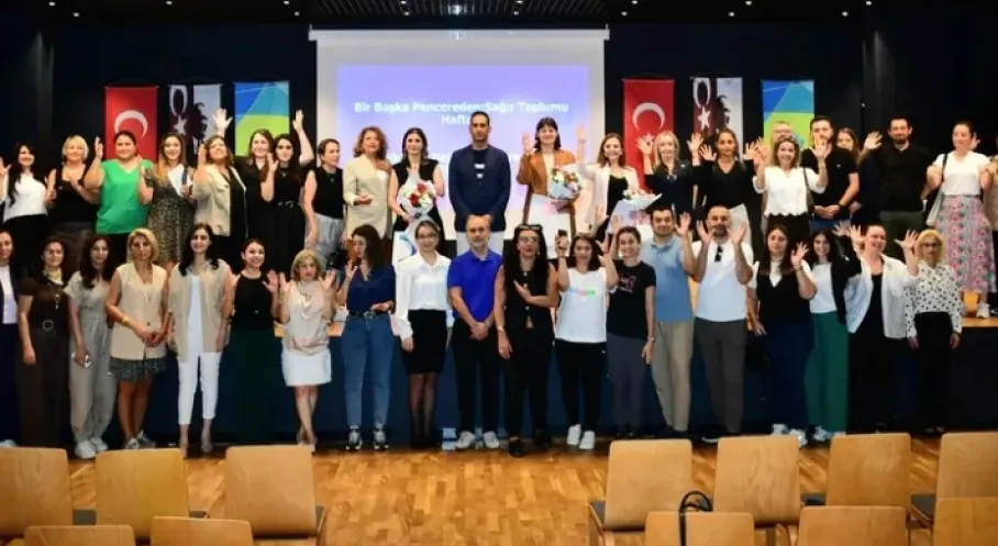 Beylikdüzü'nden Örnek Engelsiz İletişim Hamlesi!