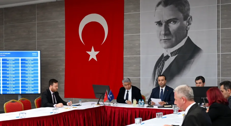 İstanbul Trafiğine Nefes Aldıran Adım: İBB'nin 7. Taksi İhalesi Rekor Fiyatlarla Tamamlandı!