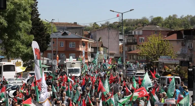 İstanbul'da Gazze İçin On Binler Yürüdü: ABD Konsolosluğu Önünde Büyük Protesto!