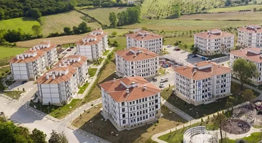 İstanbul'da Kira Krizi Sona Eriyor mu? TOKİ'den Sosyal Kiralık Konut Hamlesi!