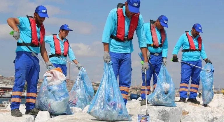 İstanbul'da Ramazan Bayramı Tatilinde 1.440 Ton Çöp Toplandı