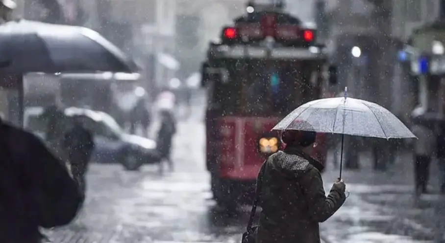 İstanbul’da sağanak nedeniyle 3 kişi hayatını kaybetti, 4 kişi aranıyor