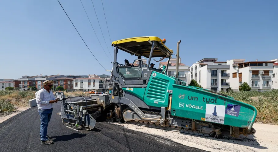 İzmir Bergama’da Yol Çalışmaları Hız Kesmeden Sürüyor