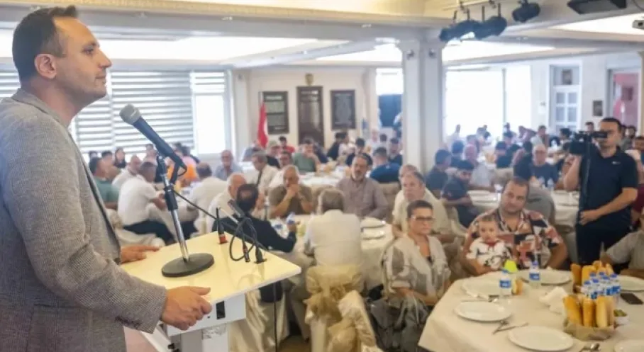 Bornova'da Kuru Fasulye Bereketi: Başkan Eşki Esnafla Buluştu!