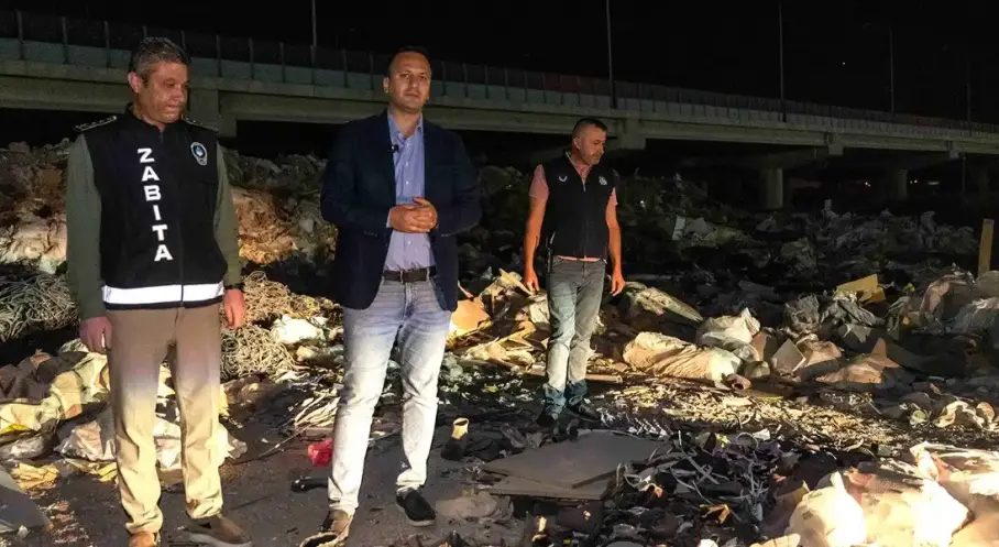 İzmir Bornova’da kaçak moloza karşı denetimler artırıldı