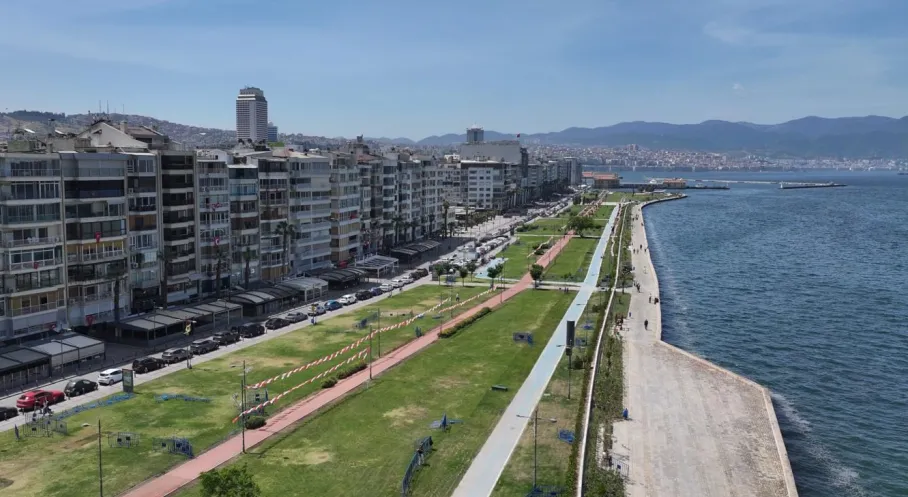 İzmir Kordon'da Devrim! Sahile Açılan Sokaklar Yeniden Tasarlanıyor