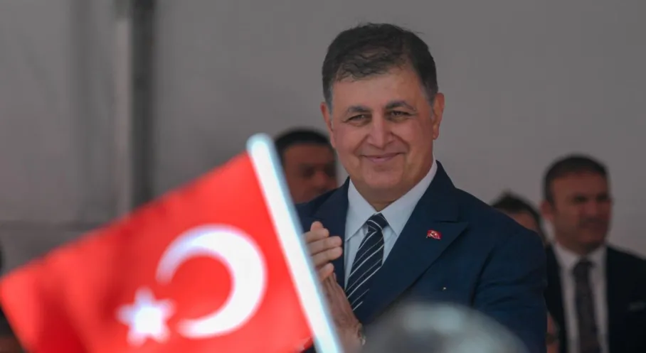 İzmir Kurtuluş Coşkusu: 103. Yıl Kutlamaları Başlıyor!