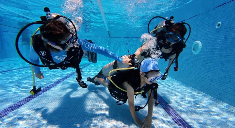 İzmir Marina’da Su Sporları Heyecanı Başladı