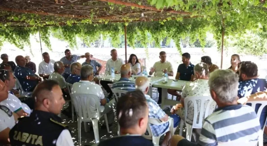 İzmir'den Yangınzedelere Umut Eli: Başkan Tugay'dan Destek Ziyareti!