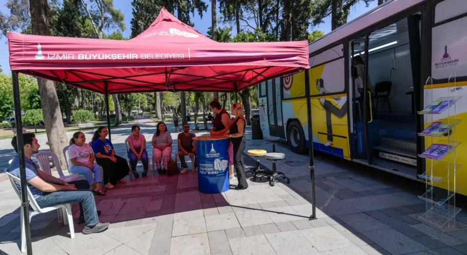 İzmir'de Engellilere Müjde! Mobil İstihdam Aracı ile İş Fırsatları Ayağınıza Geliyor!