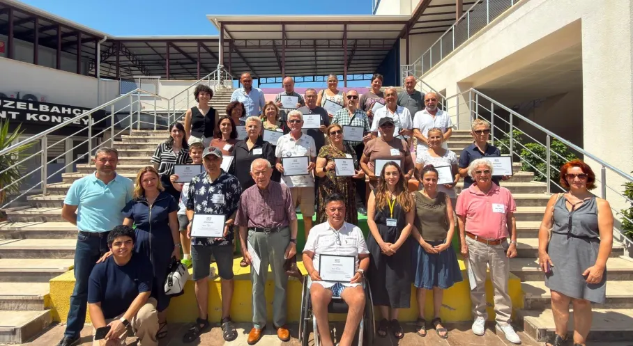 İzmir’de Yurttaş Meclisleri Genişliyor: 12 İlçede 89 Öneri Kabul Edildi