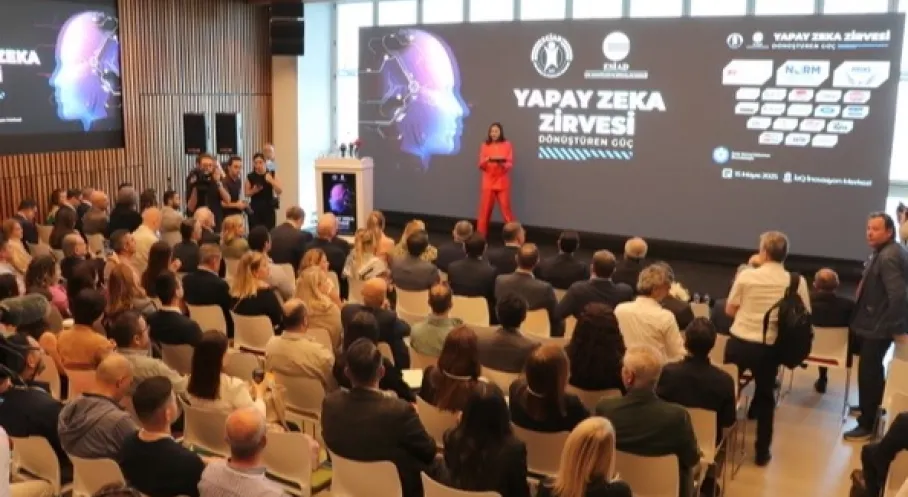 İzmir'den Teknoloji Hamlesi: Yapay Zeka Zirvesi ile Geleceğe Yatırım!