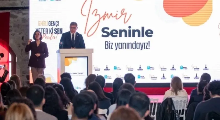 İzmir'de Gençlere Tam Destek: Kariyer, Barınma ve Gelecek Güvence Altında!