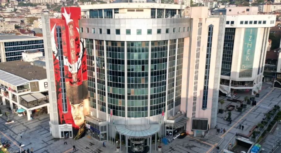 İzmit Belediyesi'nden Dev Satış! Kabaoğlu'ndaki Taşınmazlar Yeni Sahiplerini Arıyor